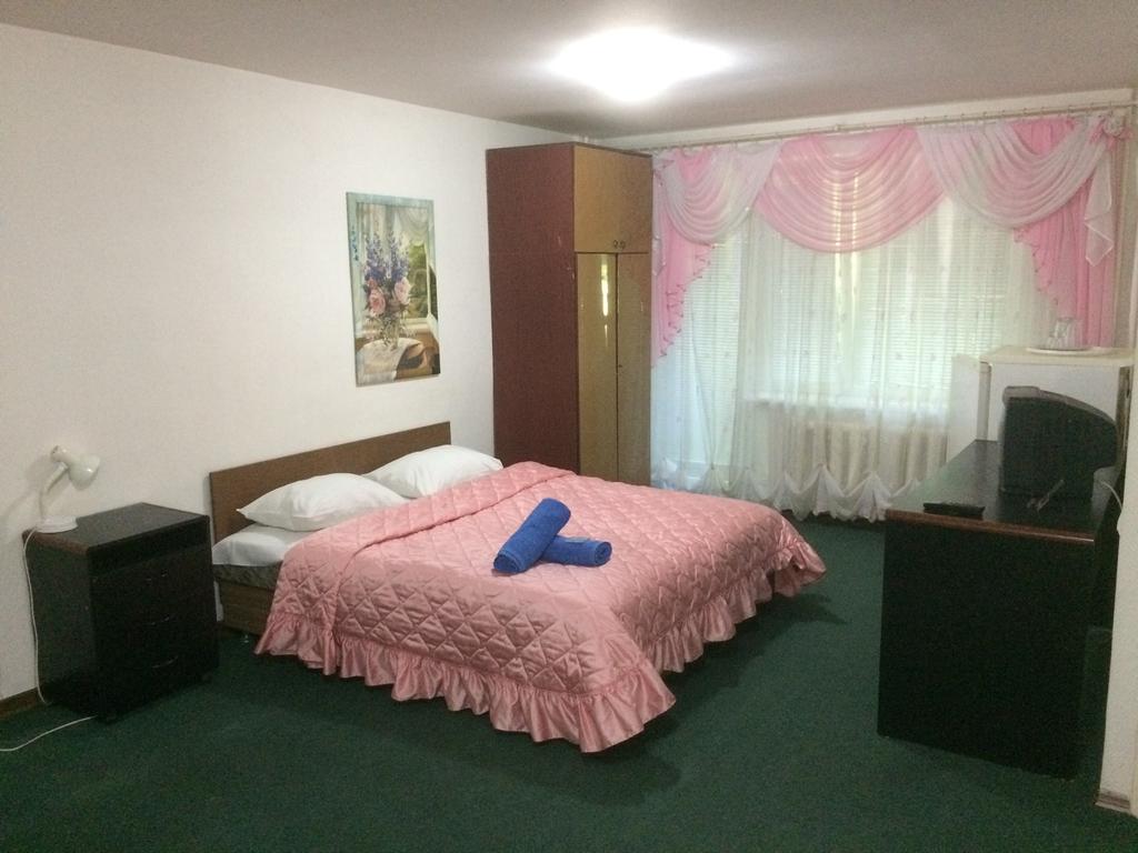 Mini Hotel Vesna Dnipro Room photo