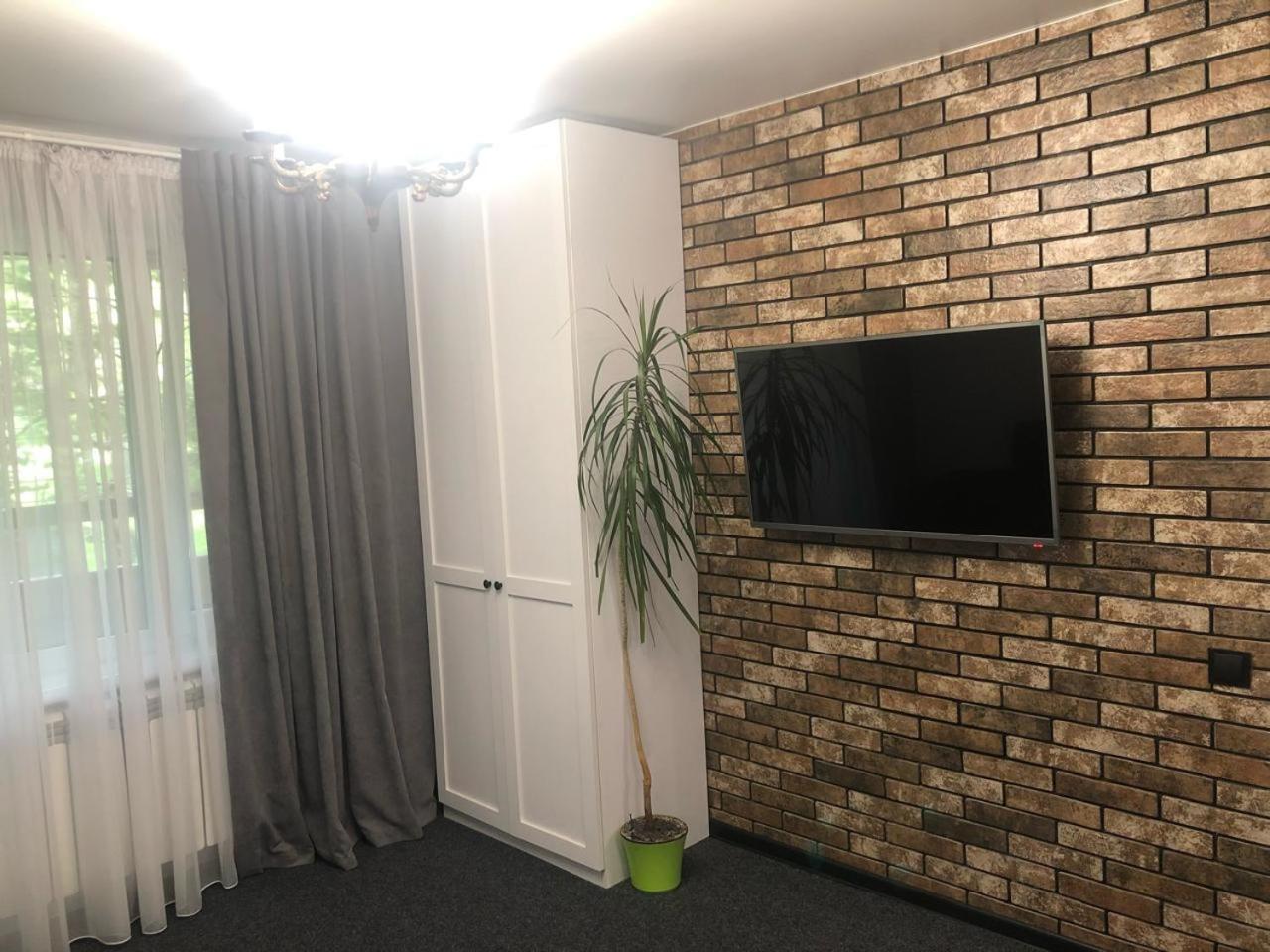 Mini Hotel Vesna Dnipro Exterior photo